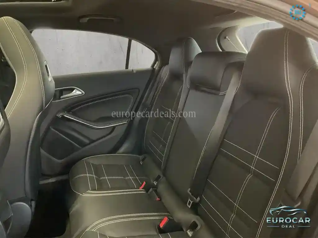 Mercedes-Benz A 180