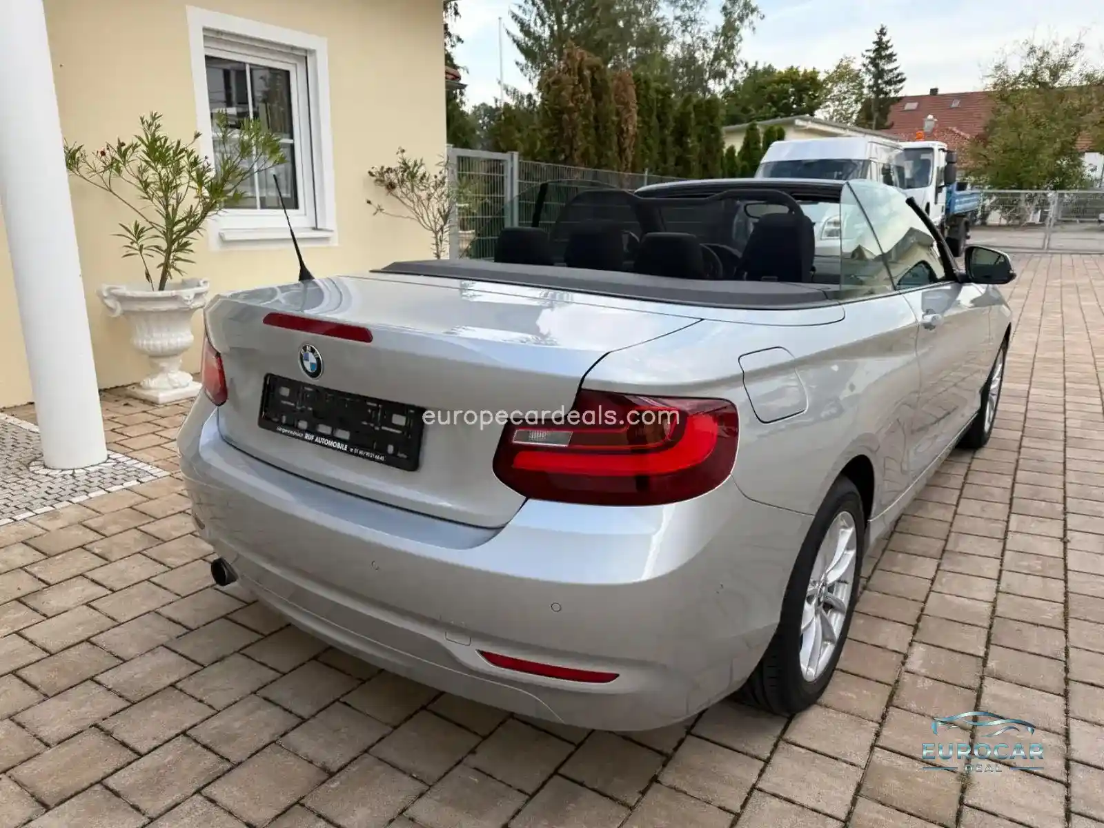 BMW 218