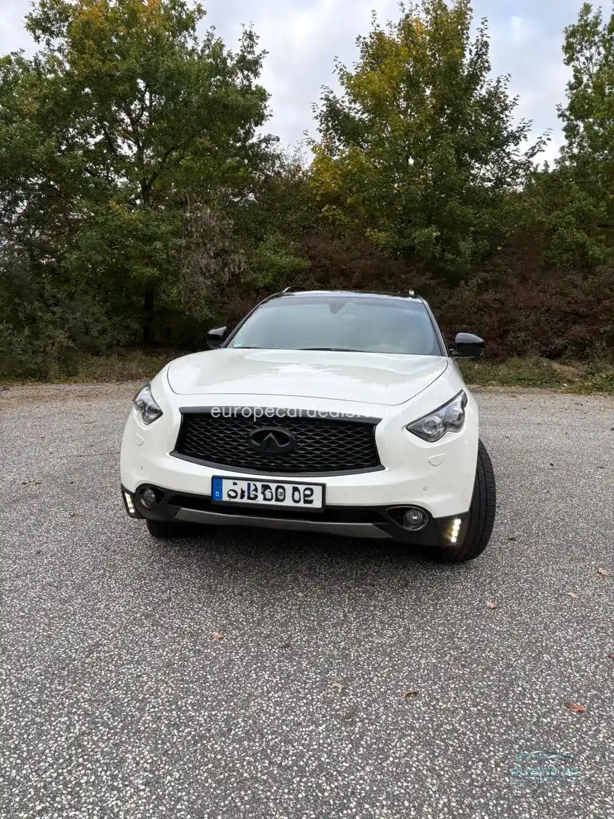 Infiniti QX70