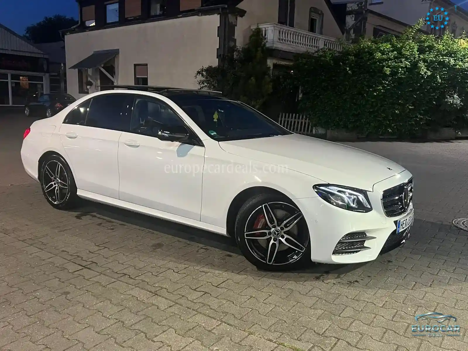 Mercedes-Benz E 300