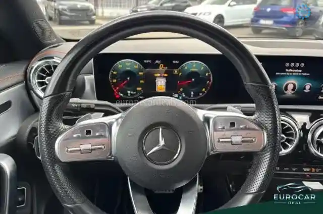 Mercedes-Benz CLA 200 Shooting Brake