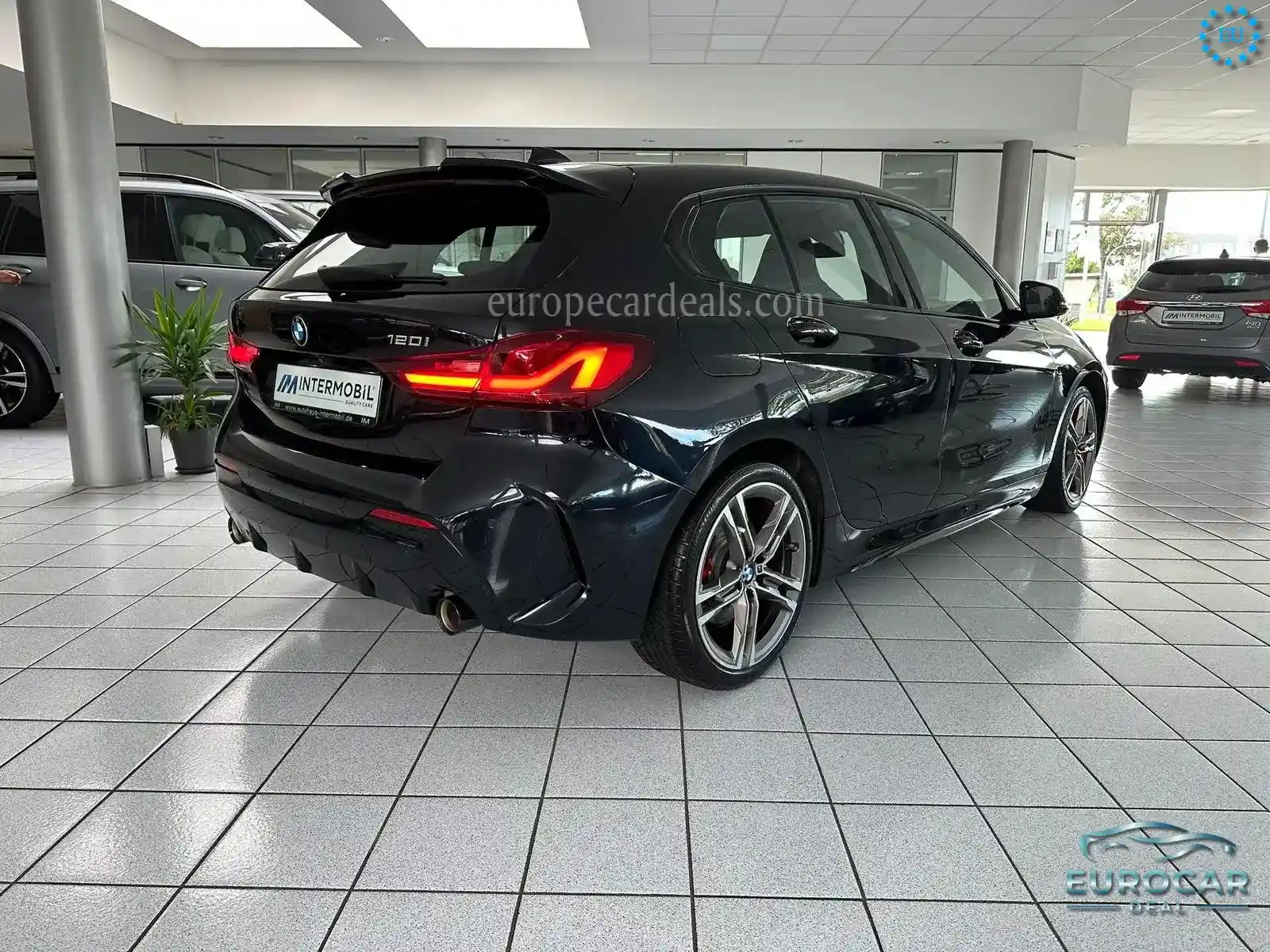 BMW 120