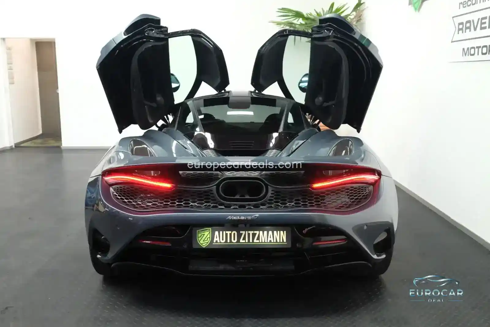 McLaren 750S