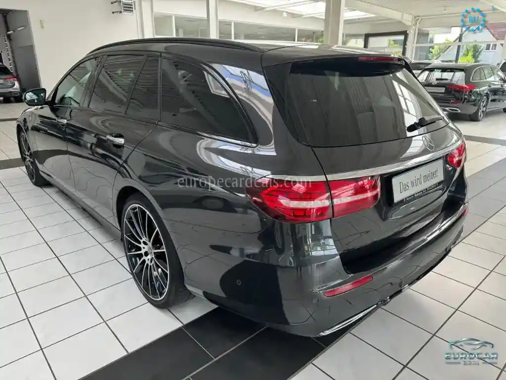 Mercedes-Benz E 400