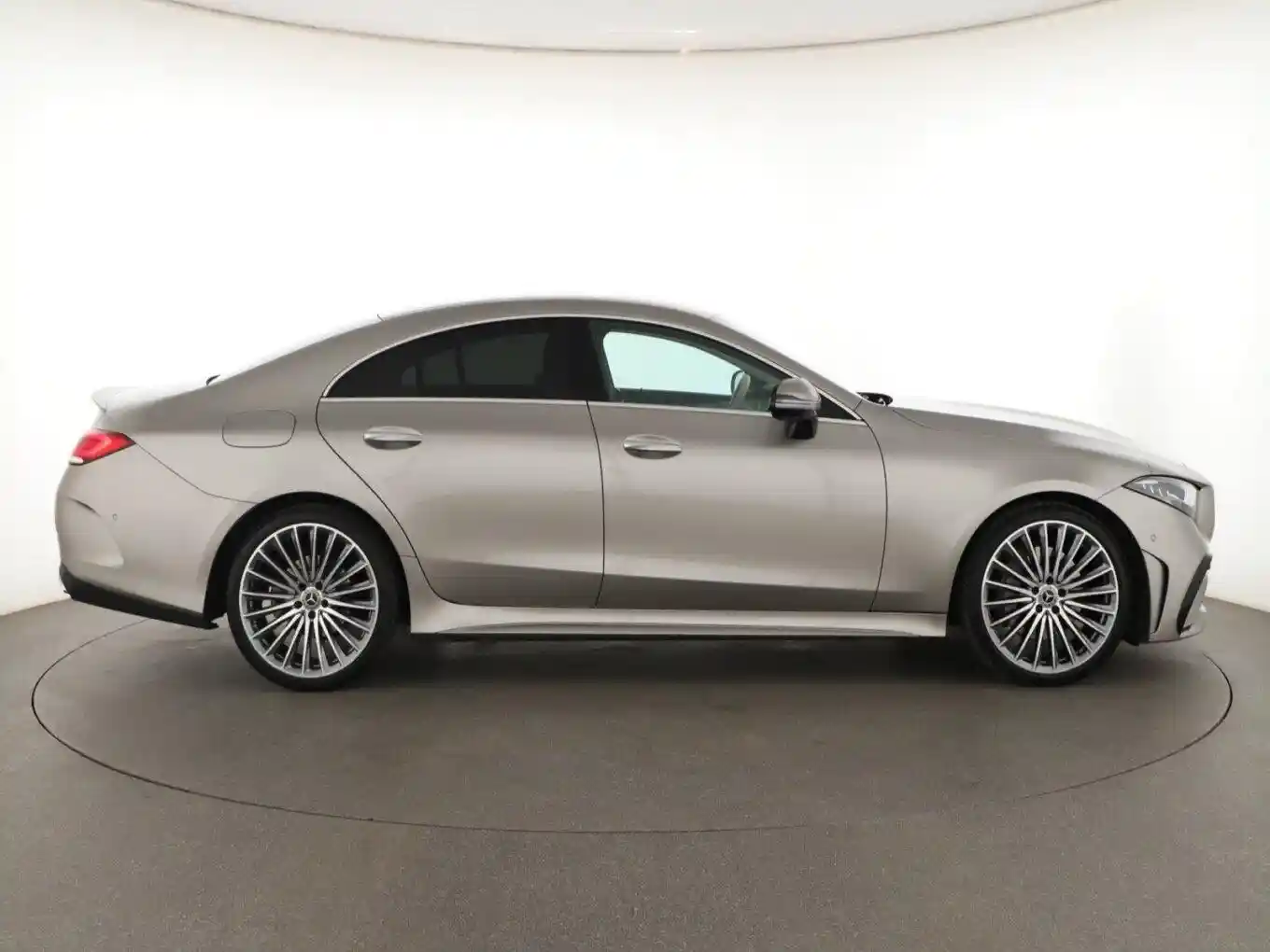 Mercedes-Benz CLS 220
