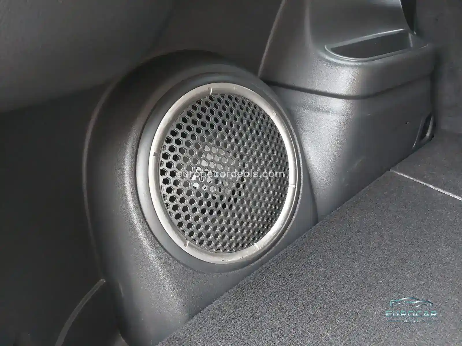 Mitsubishi Plug-in Hybrid Outlander