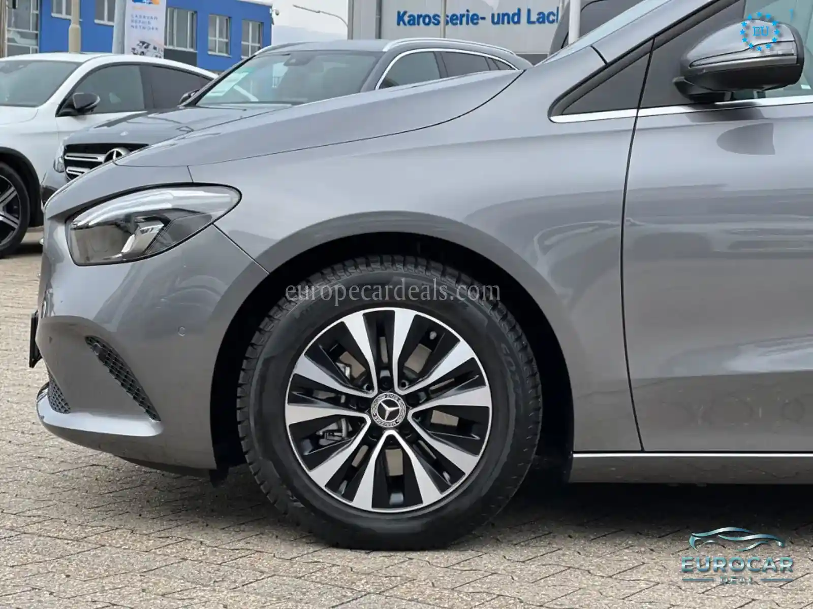 Mercedes-Benz B 200