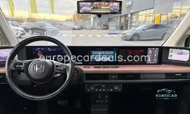 Honda e