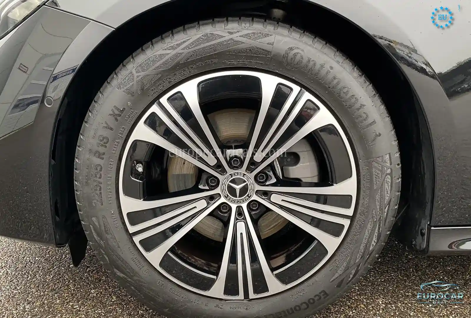 Mercedes-Benz E 200