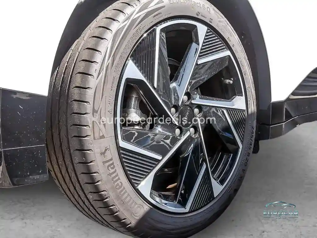 Lynk&Co 02