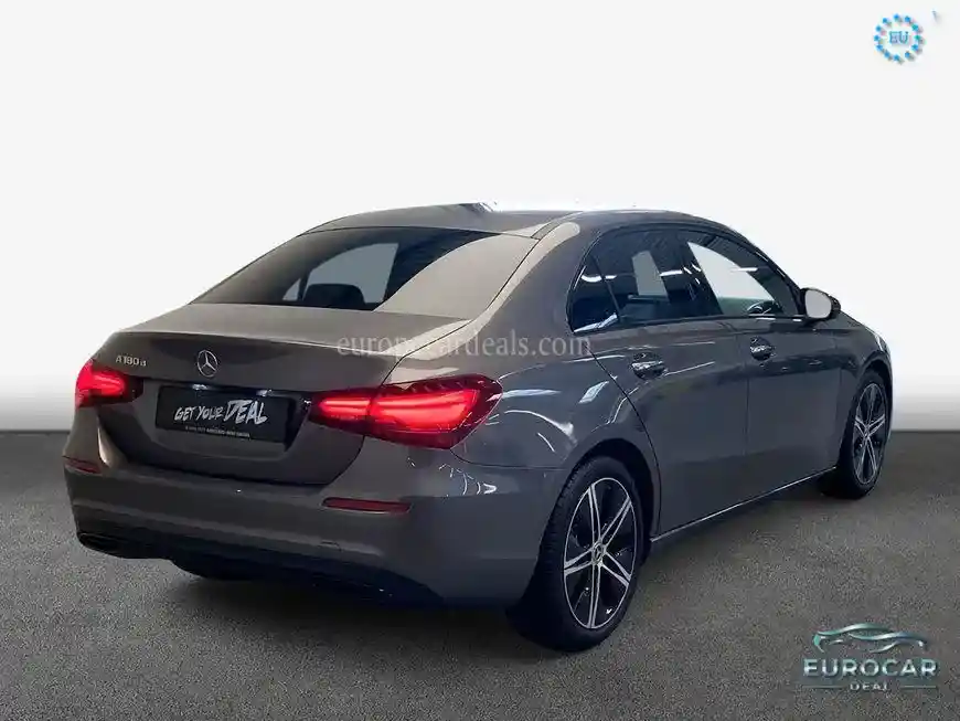 Mercedes-Benz A 180