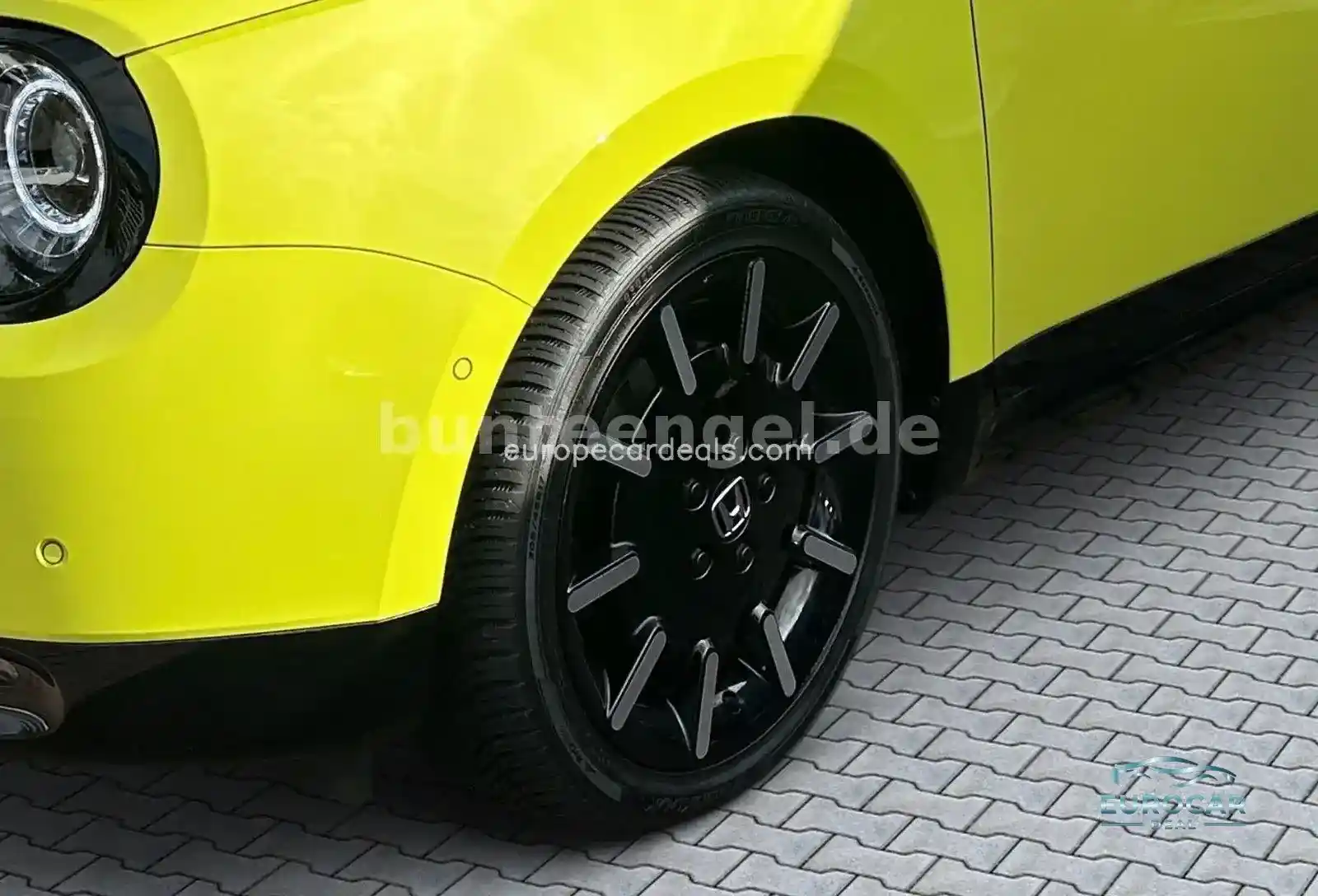 Honda e