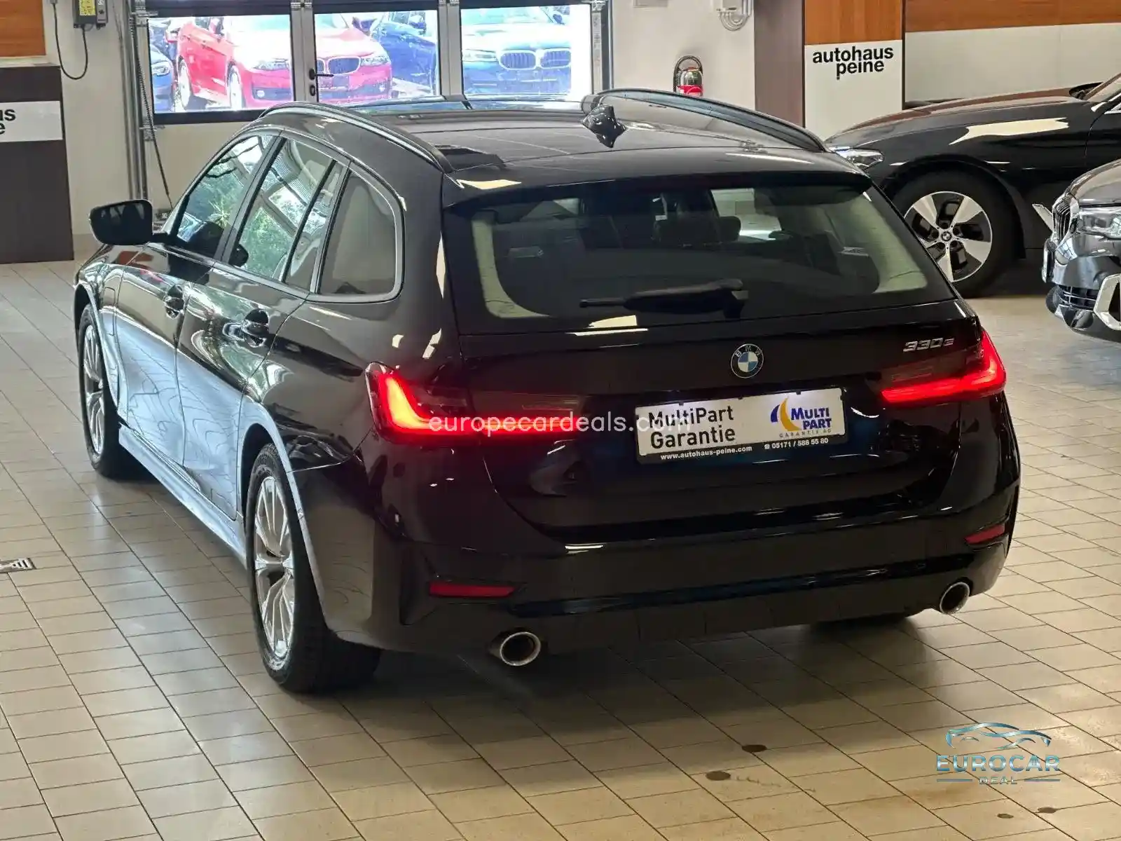 BMW 330