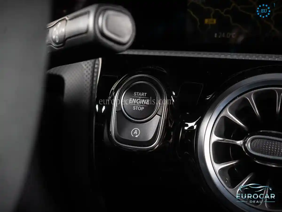 Mercedes-Benz CLA 45 AMG