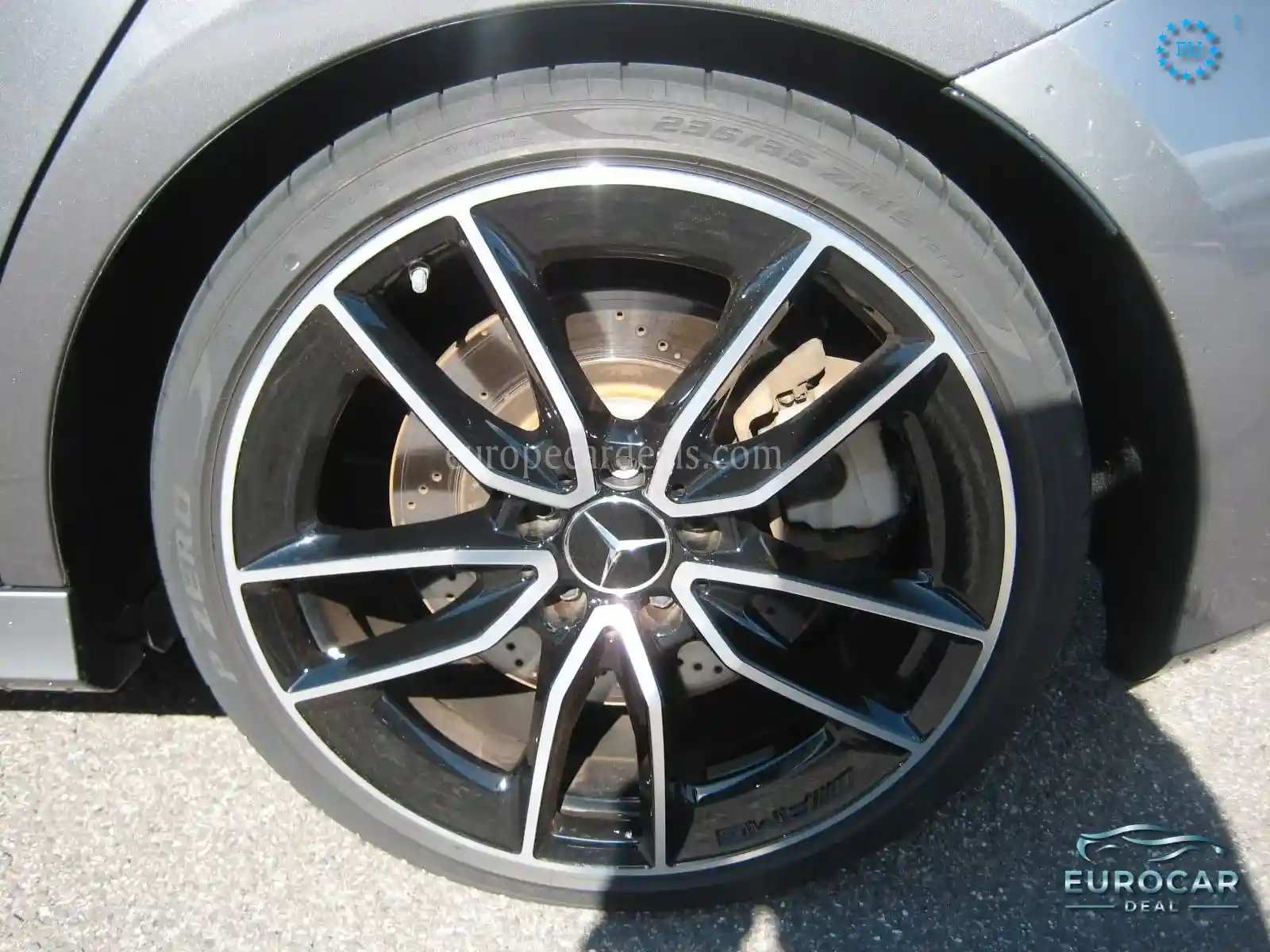 Mercedes-Benz A 35 AMG