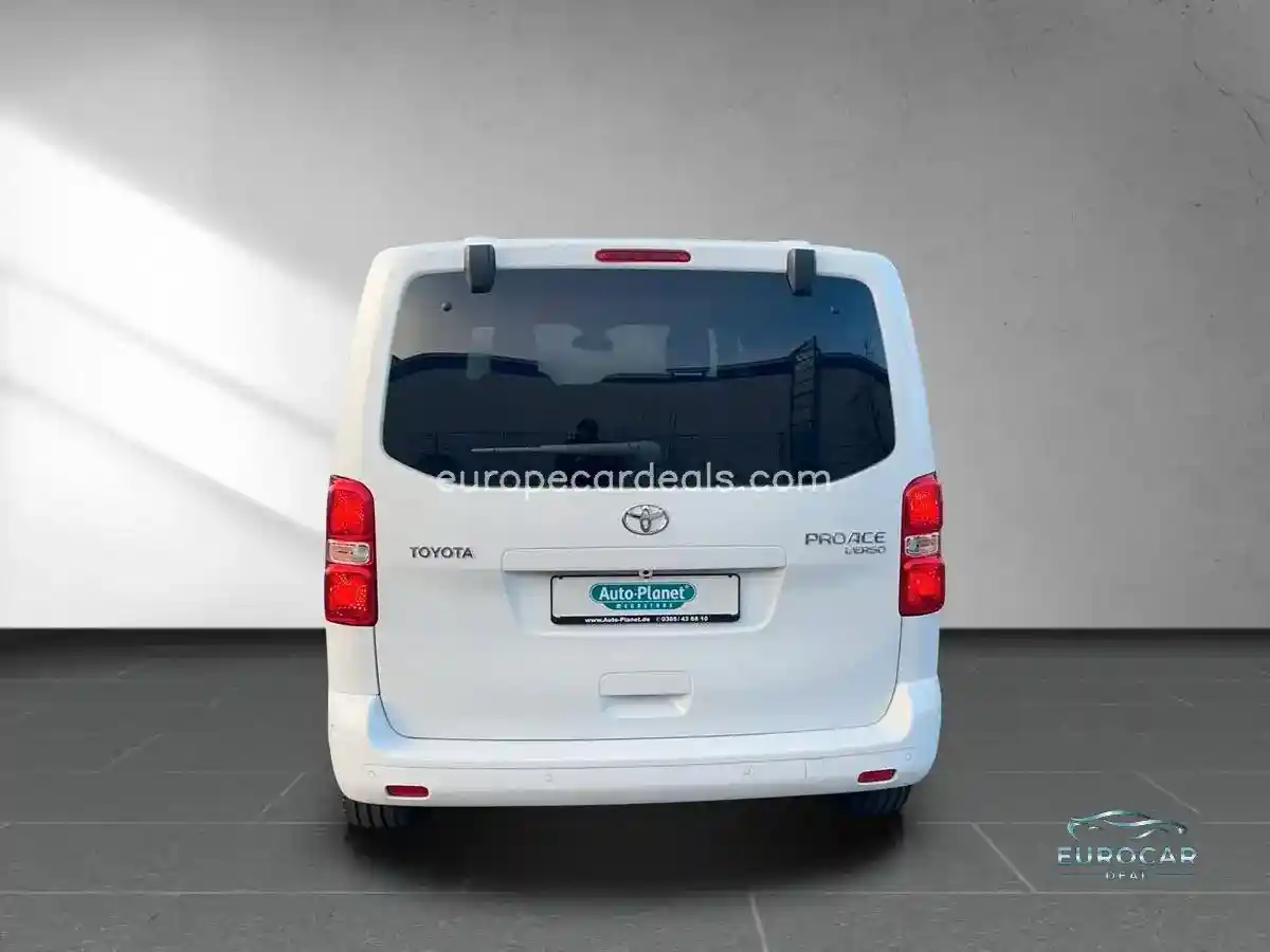 Toyota Proace (Verso)