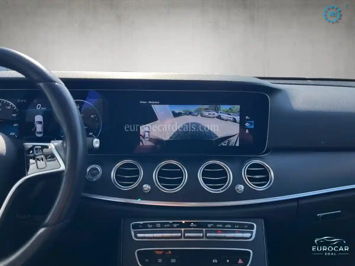 Mercedes-Benz E 200