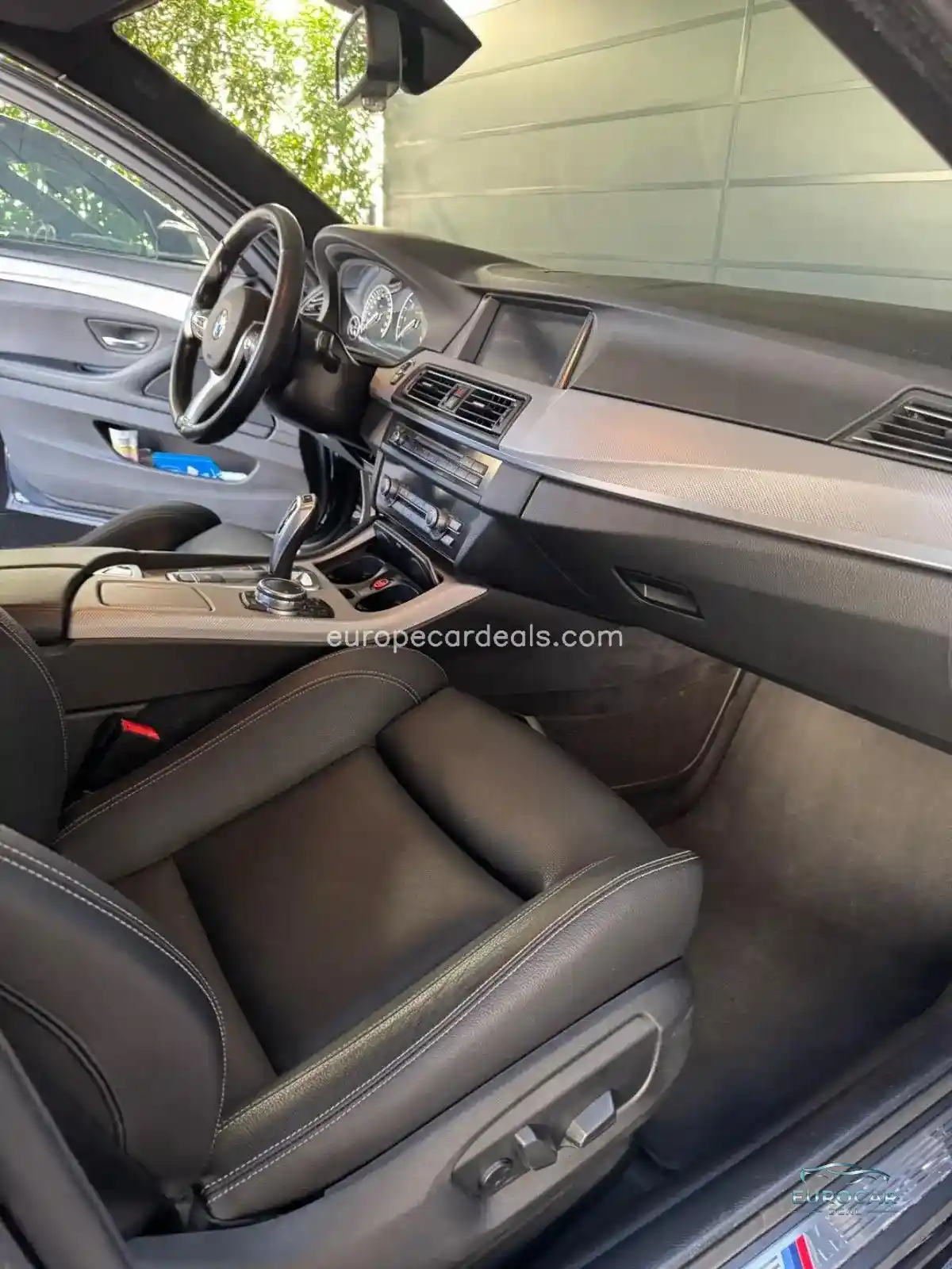 BMW 525
