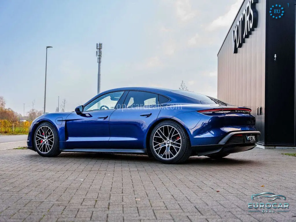 Porsche Taycan