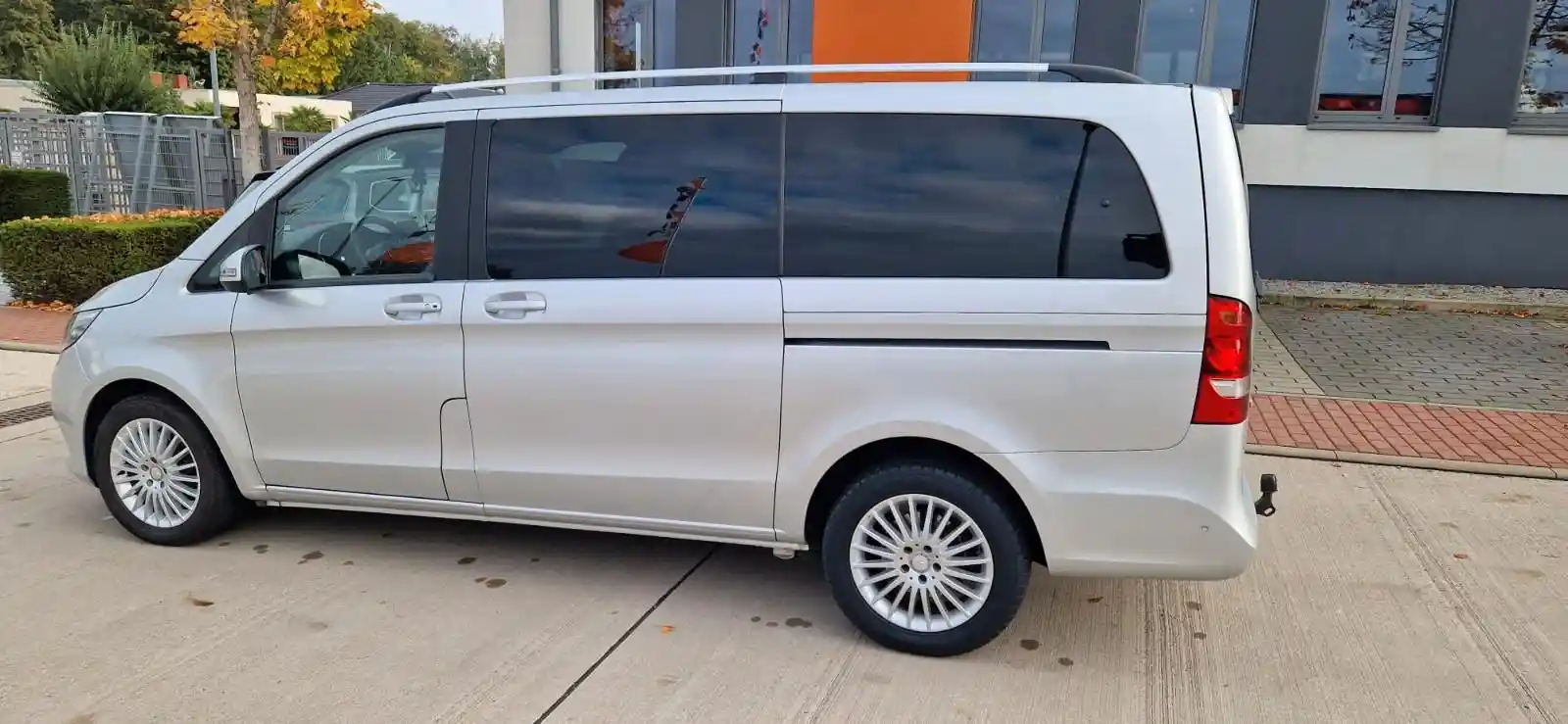 Mercedes-Benz V 250