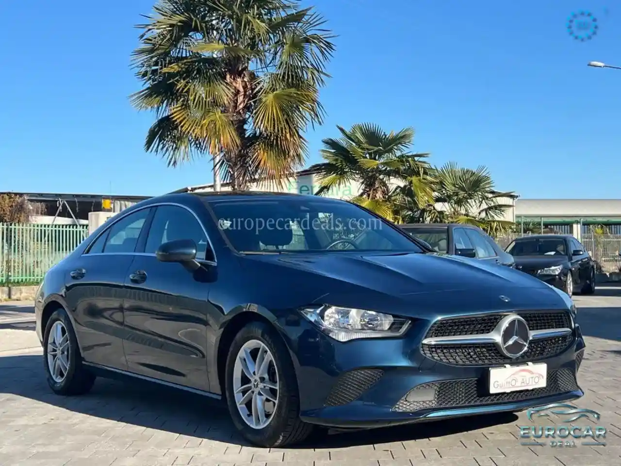 Mercedes-Benz CLA 200