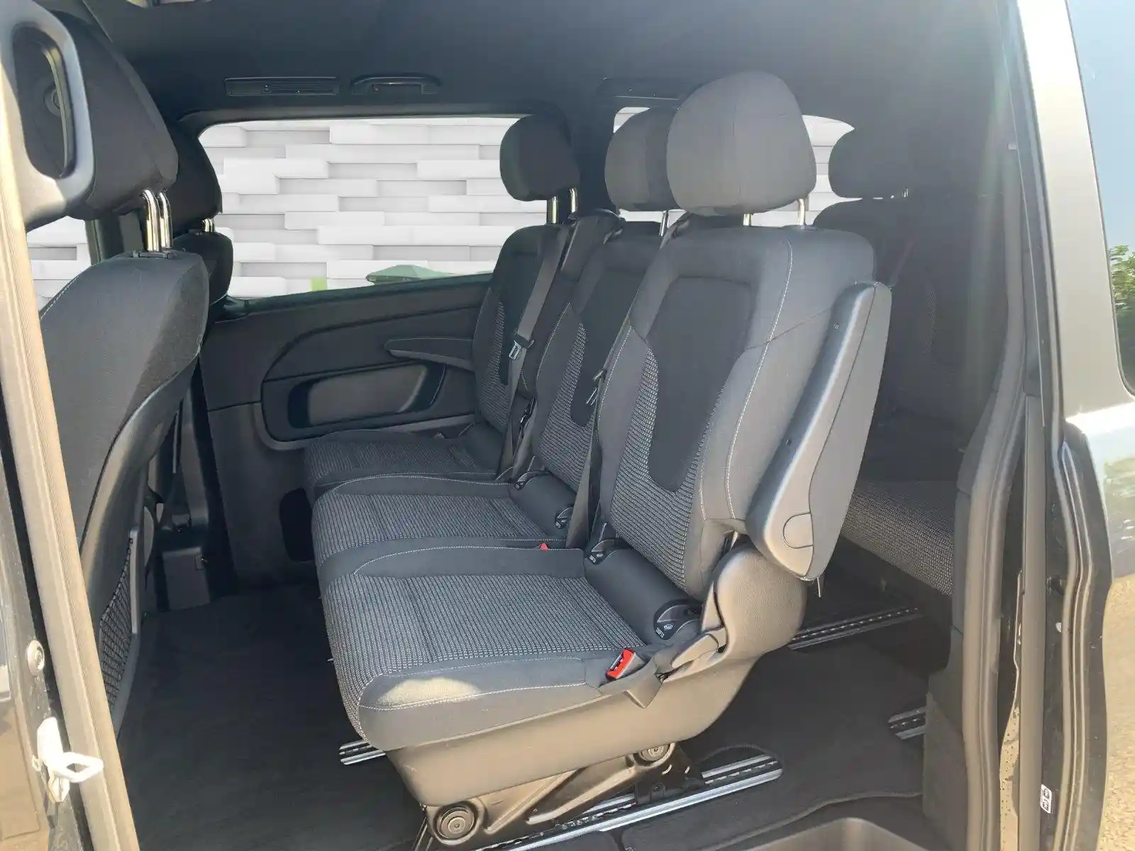 Mercedes-Benz V 250
