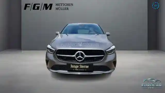 Mercedes-Benz B 250