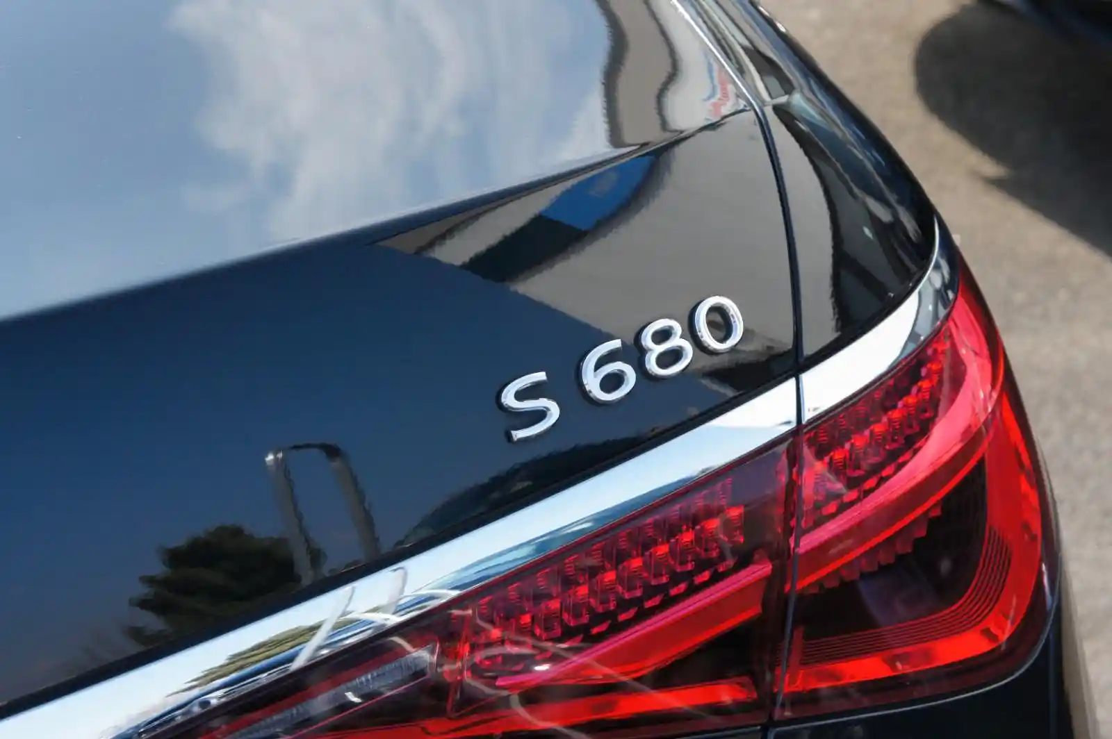 Mercedes-Benz S 680