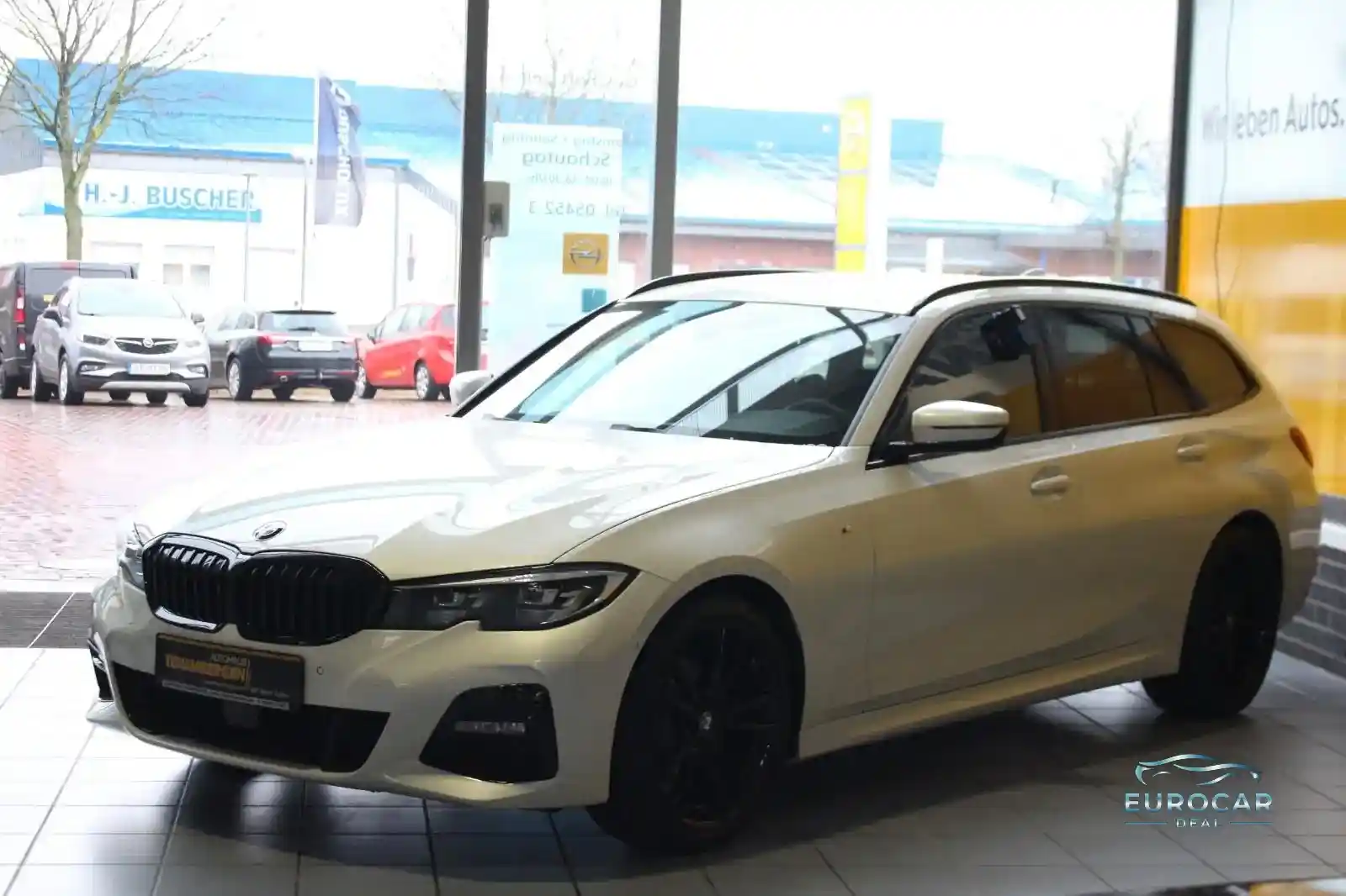 BMW 320