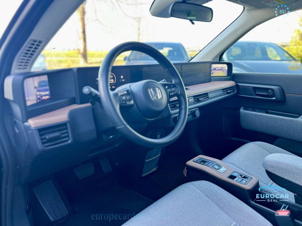 Honda e
