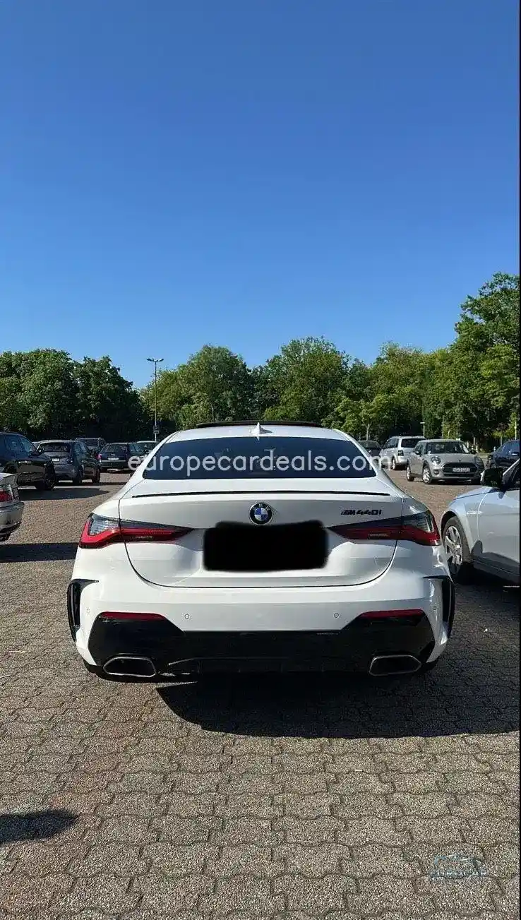 BMW M440