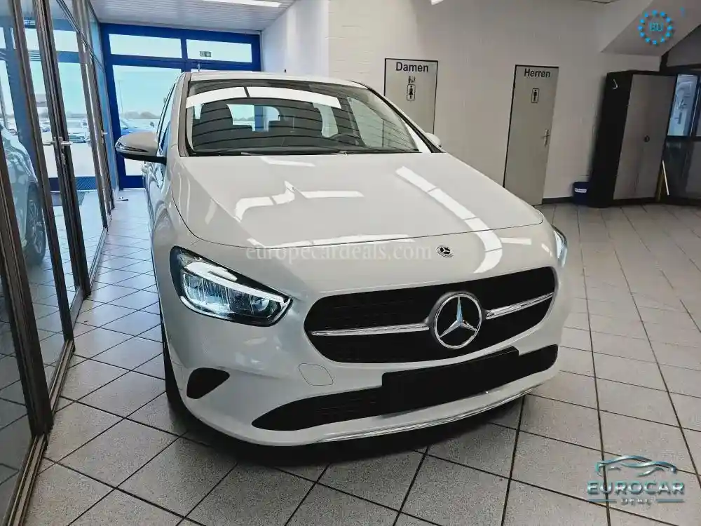 Mercedes-Benz B 200