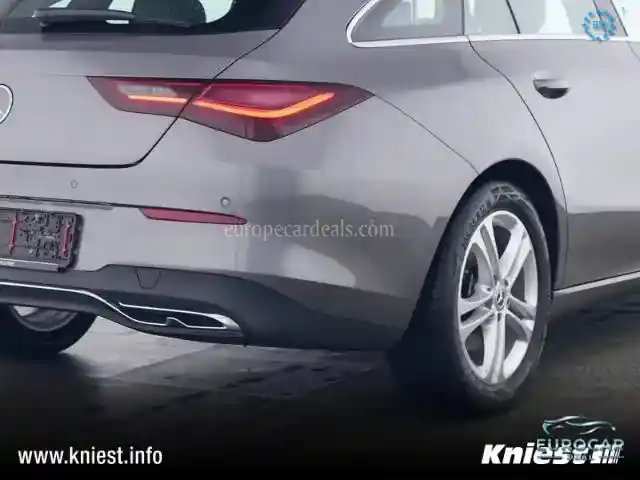 Mercedes-Benz CLA 180 Shooting Brake