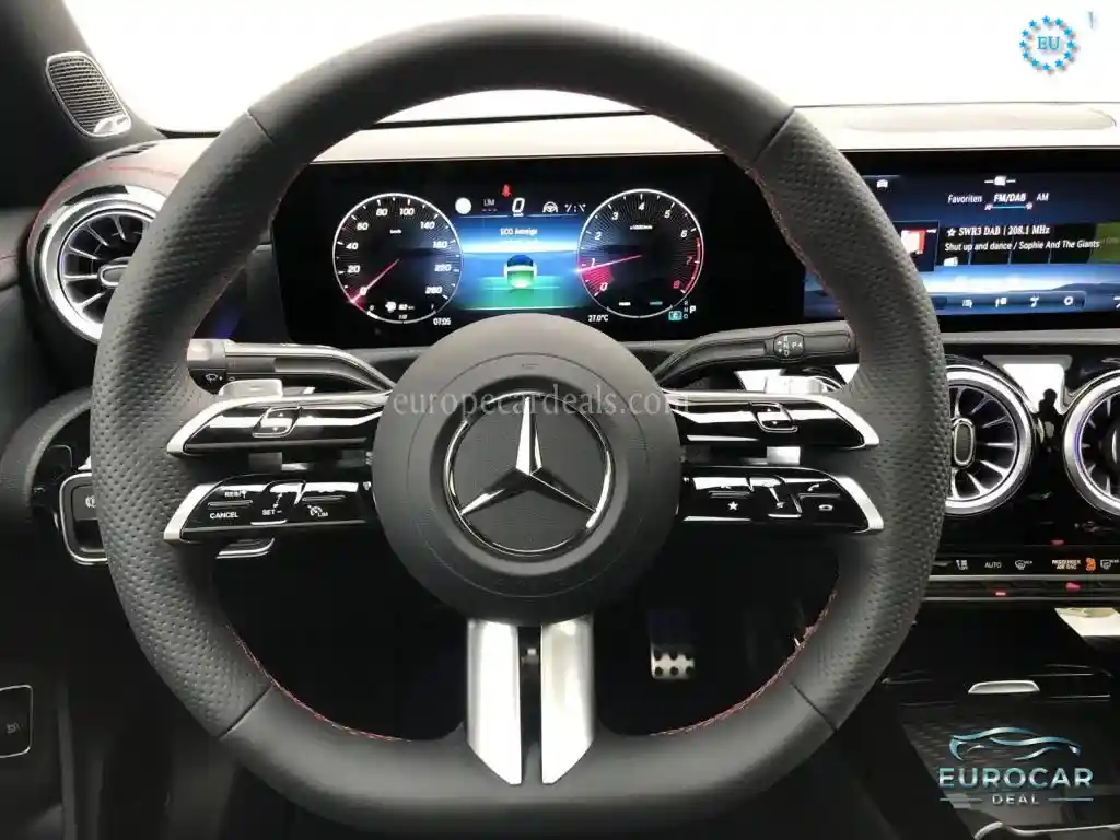 Mercedes-Benz CLA 220