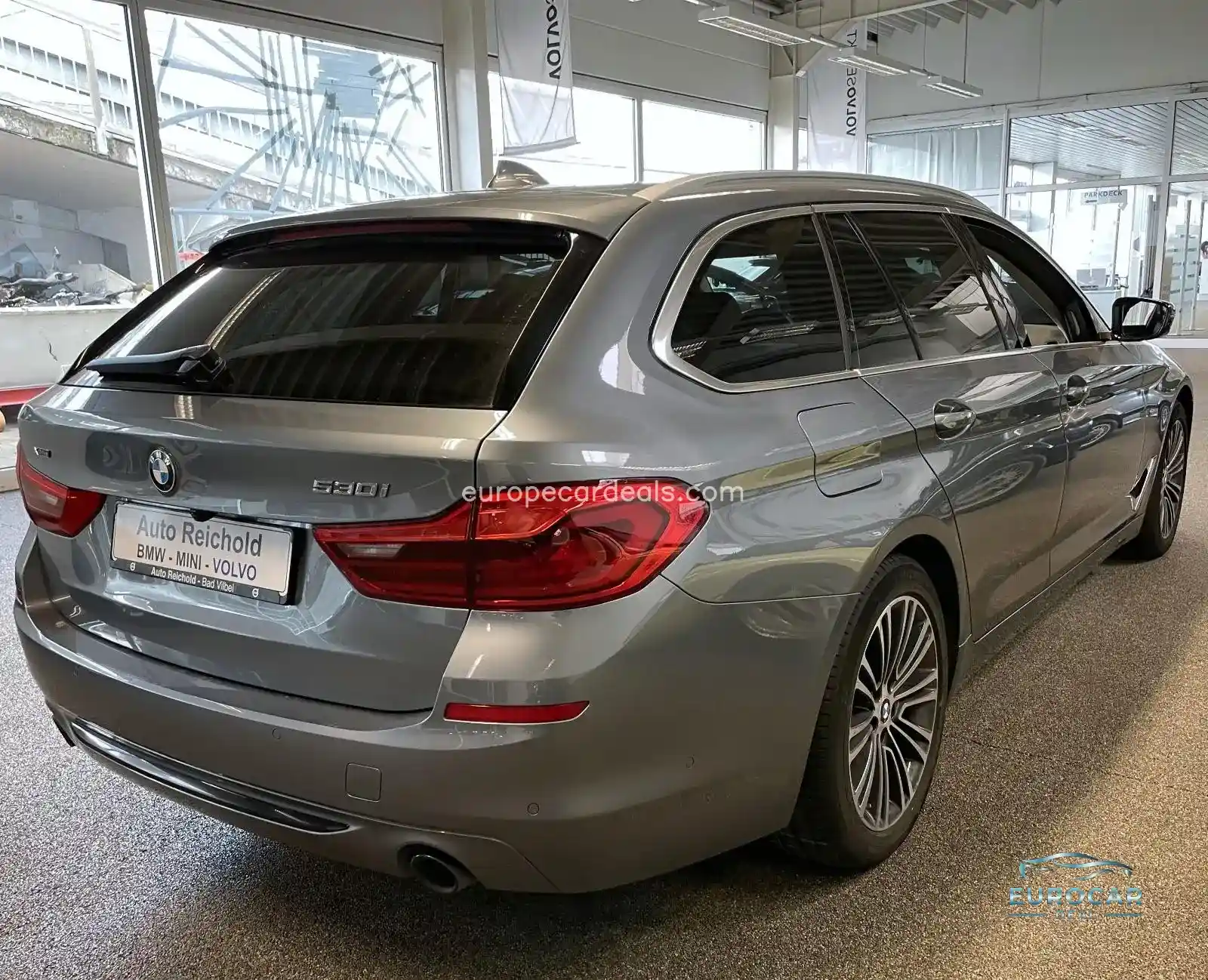 BMW 530