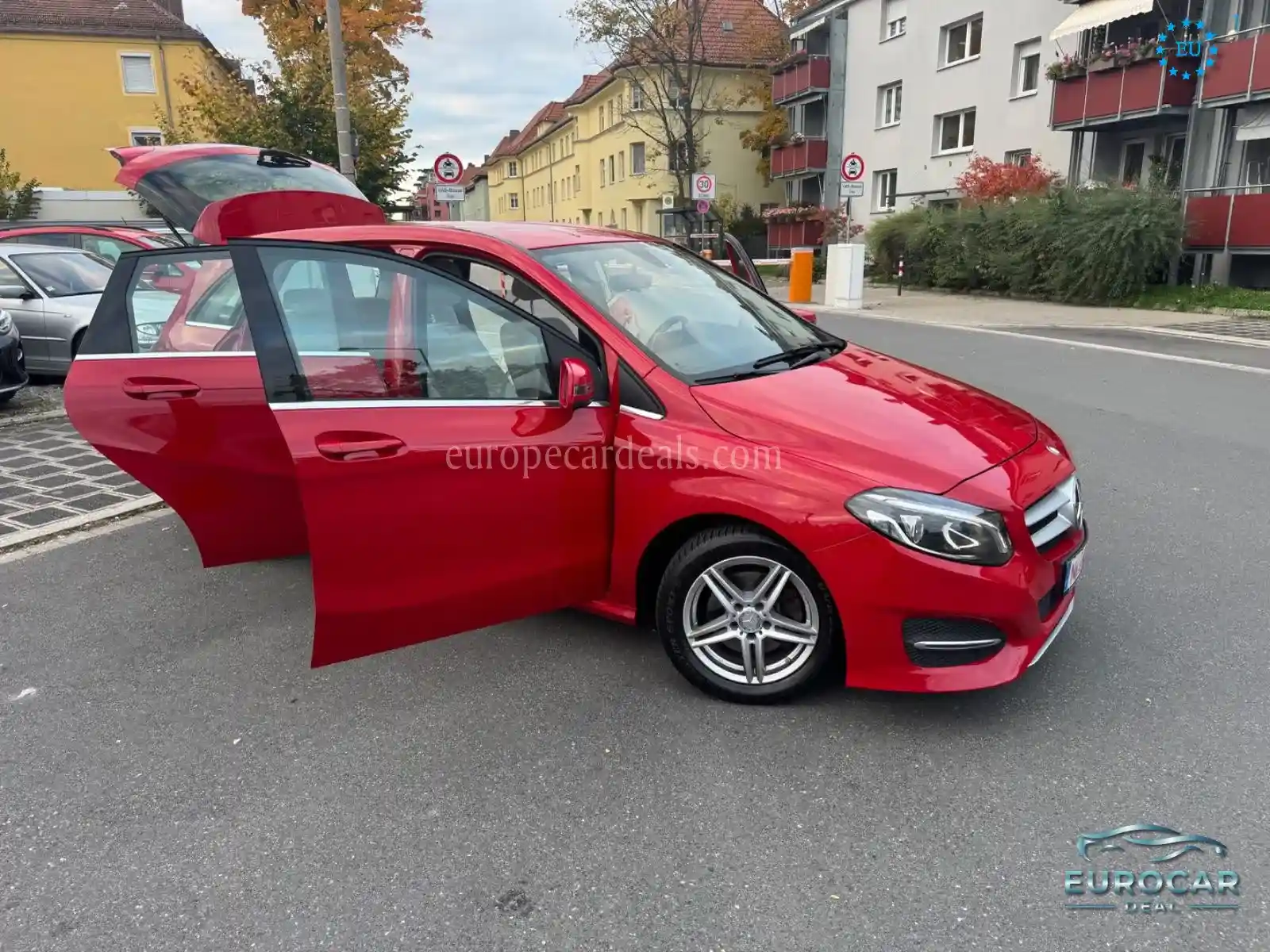 Mercedes-Benz B 180