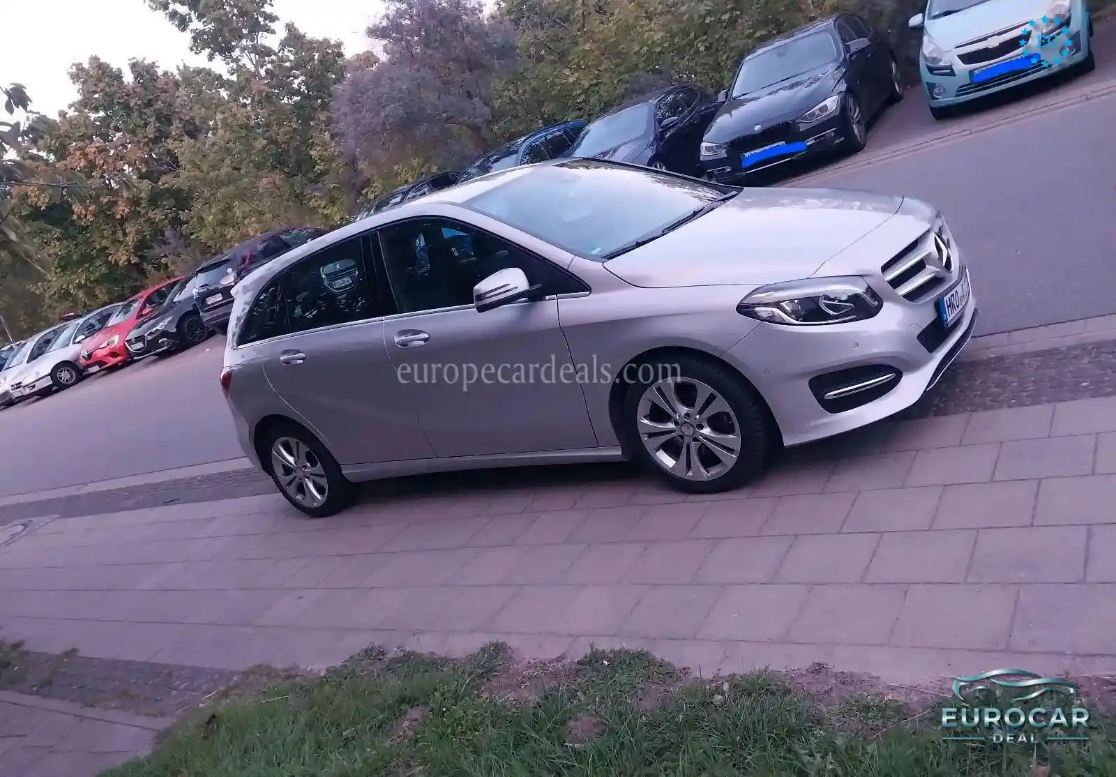 Mercedes-Benz B 200