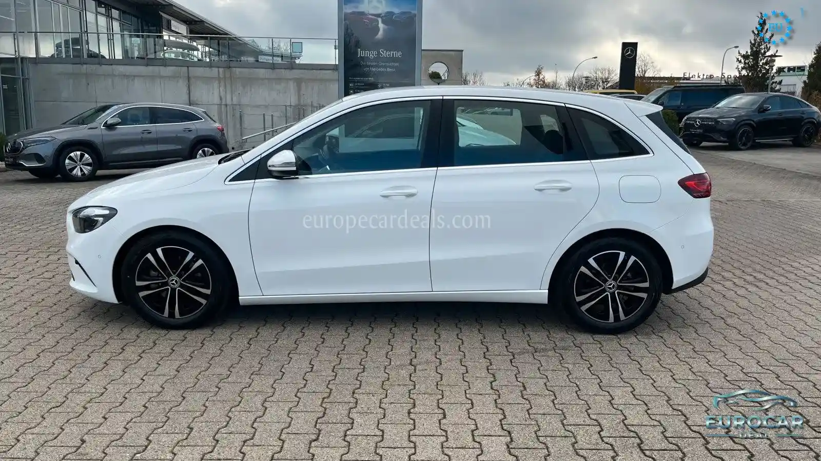 Mercedes-Benz B 180