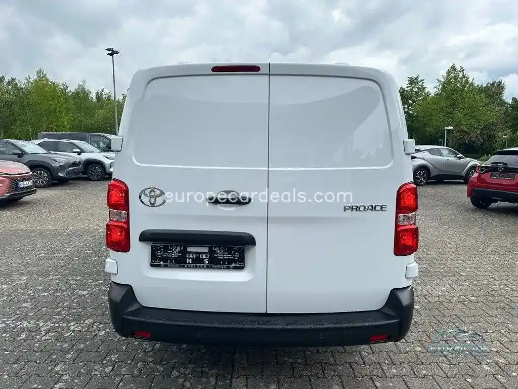 Toyota Proace (Verso)