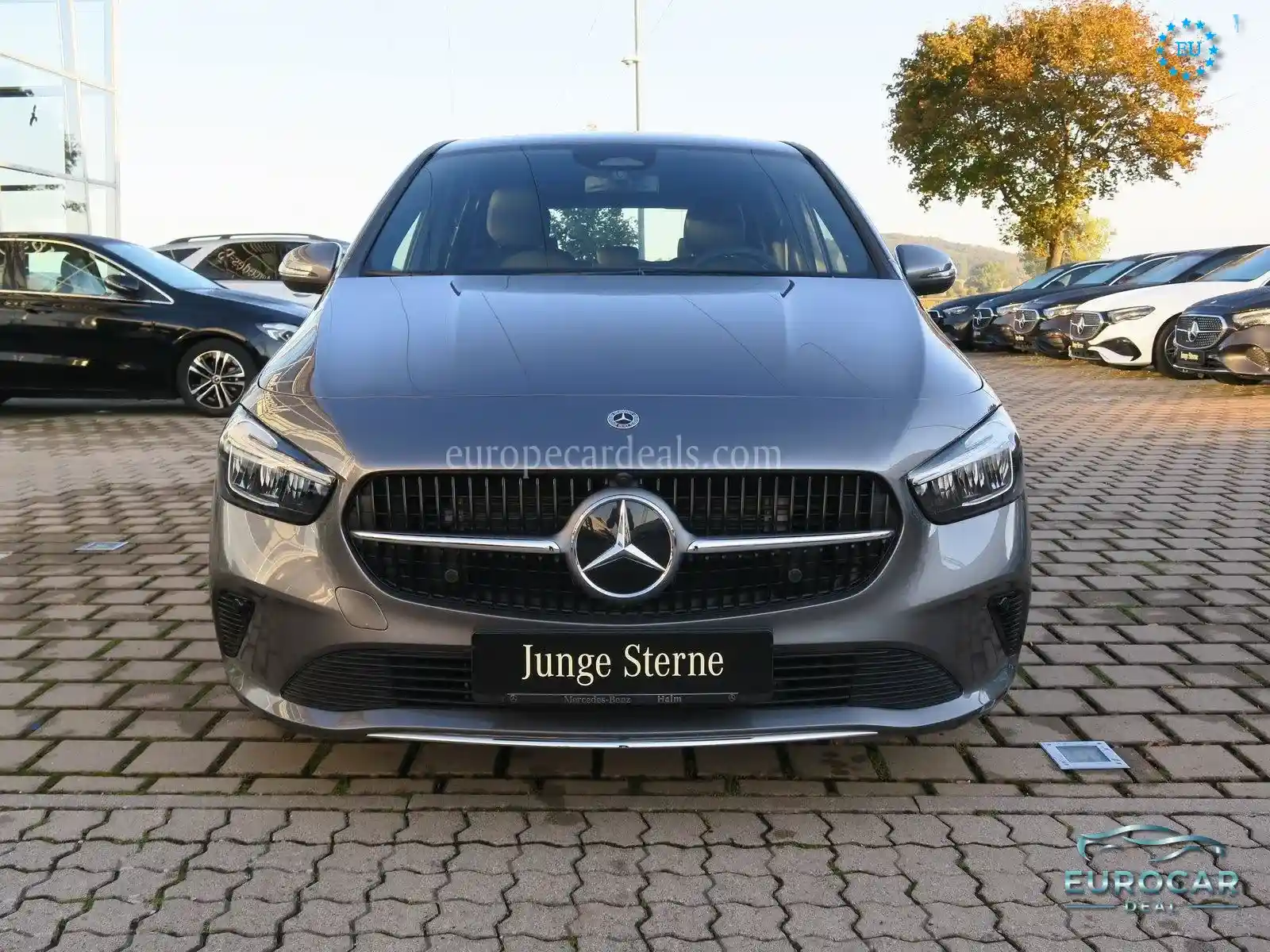 Mercedes-Benz B 180