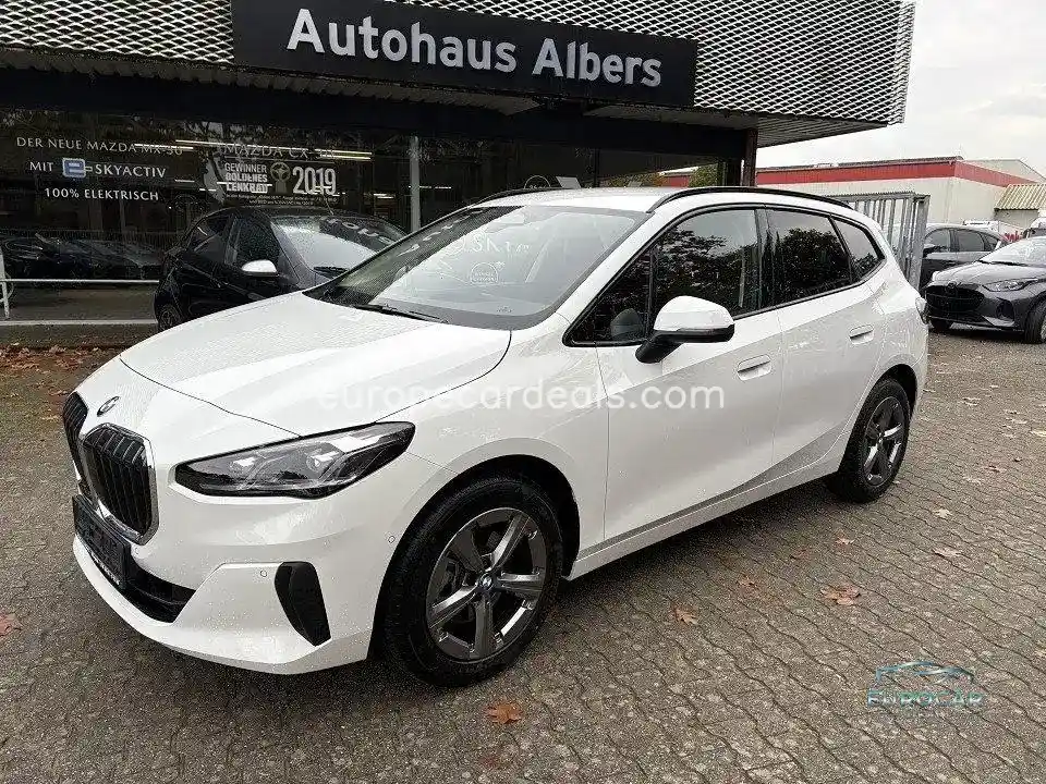 BMW 218