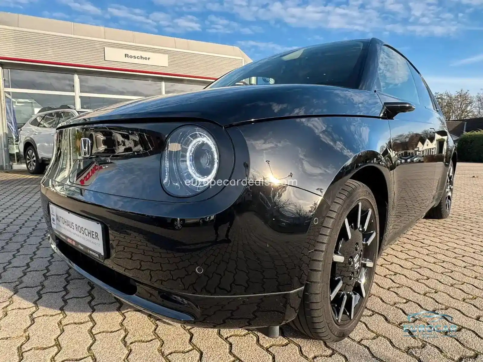 Honda e