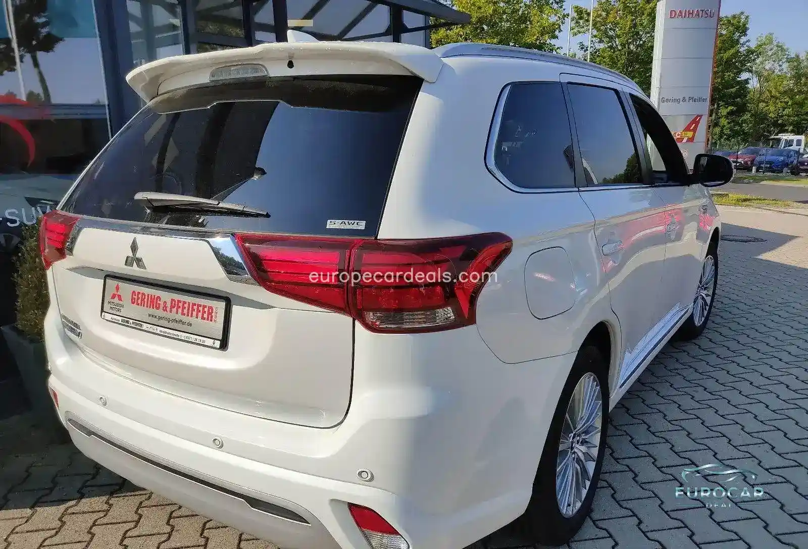 Mitsubishi Plug-in Hybrid Outlander