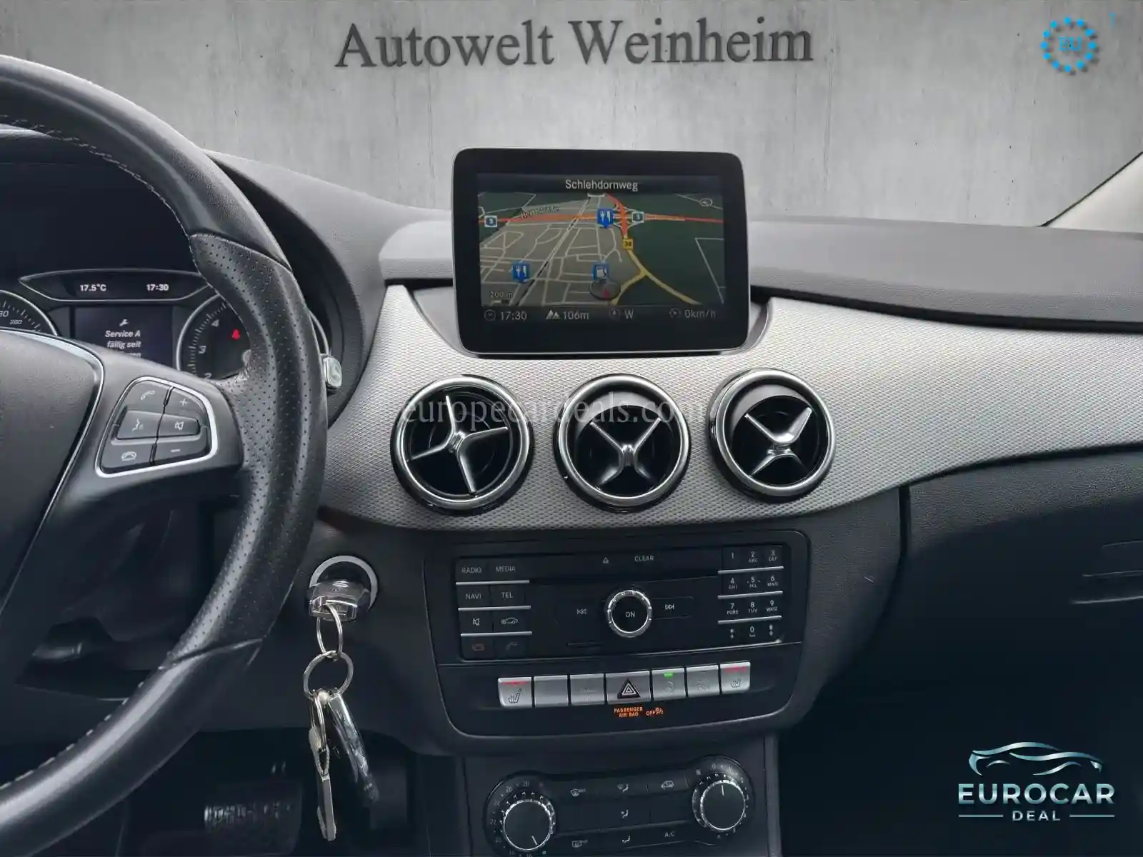Mercedes-Benz B 200