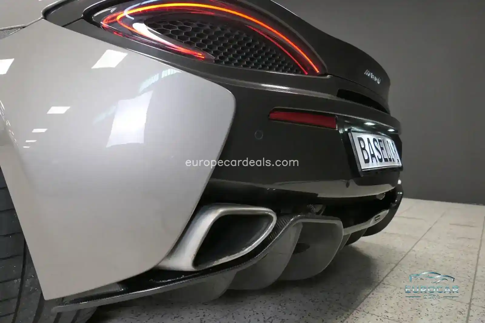 McLaren 570S