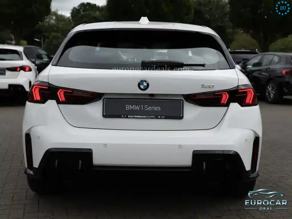 BMW 120