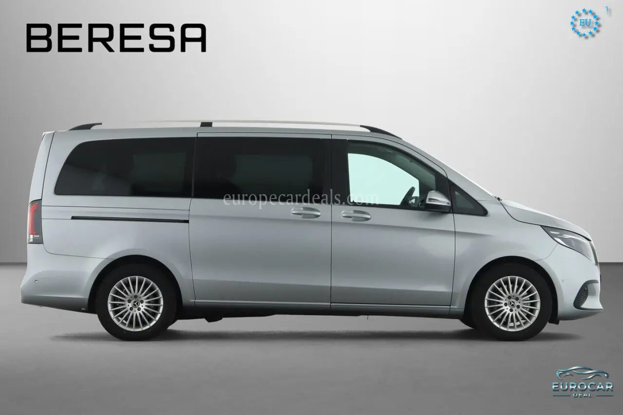 Mercedes-Benz V 220