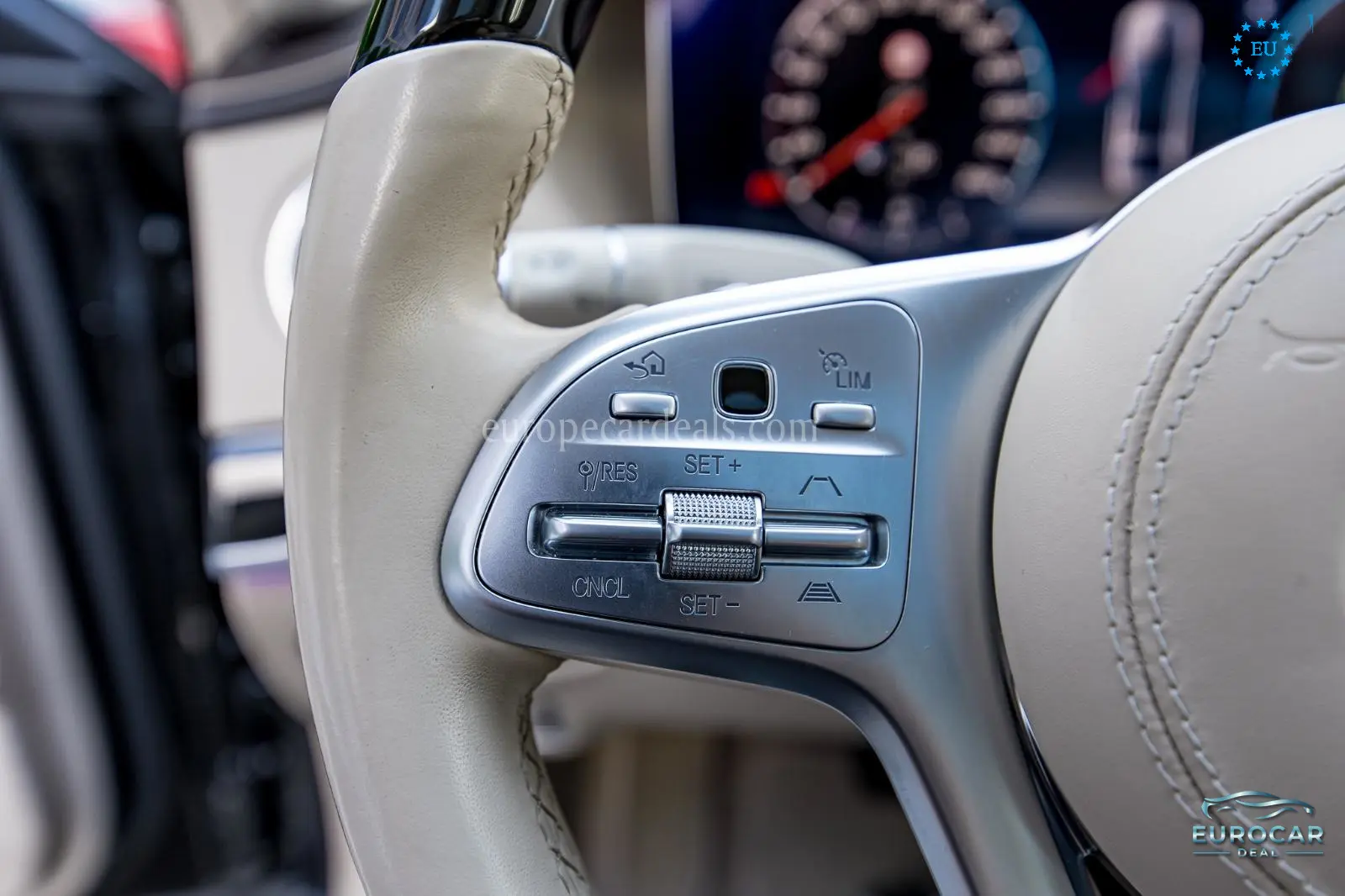 Mercedes-Benz S 560