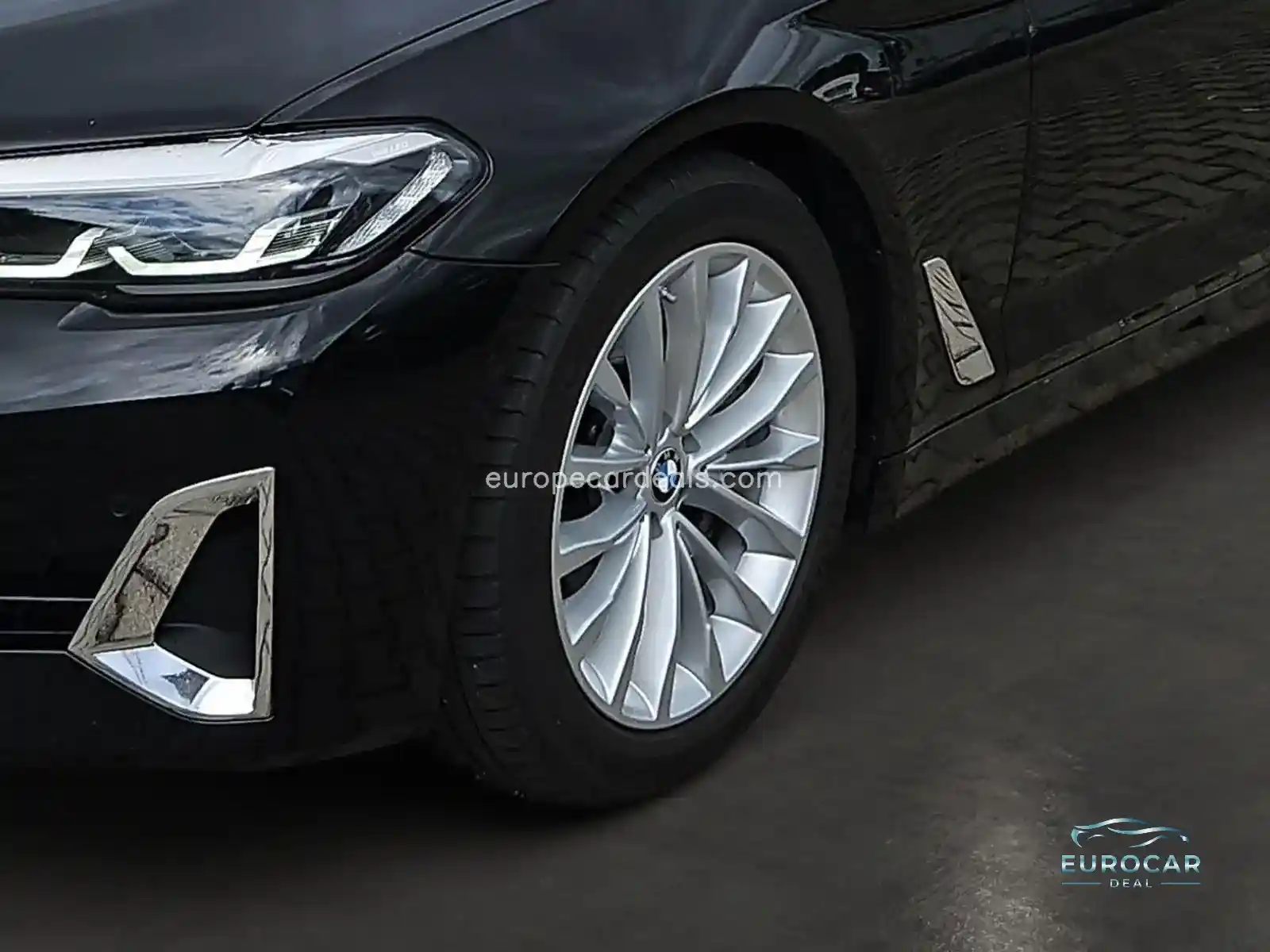 BMW 530