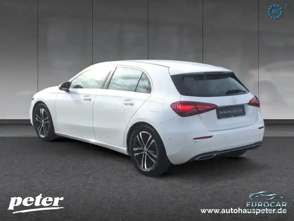 Mercedes-Benz A 220